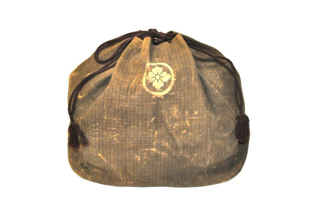 印傳の燻ー褐色の階調ー